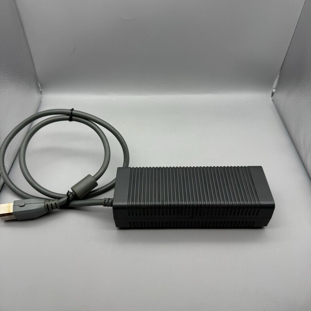 Microsoft Xbox 360 AC Power Supply Adapter. Model DPSN-186CB A. Used. Tested.